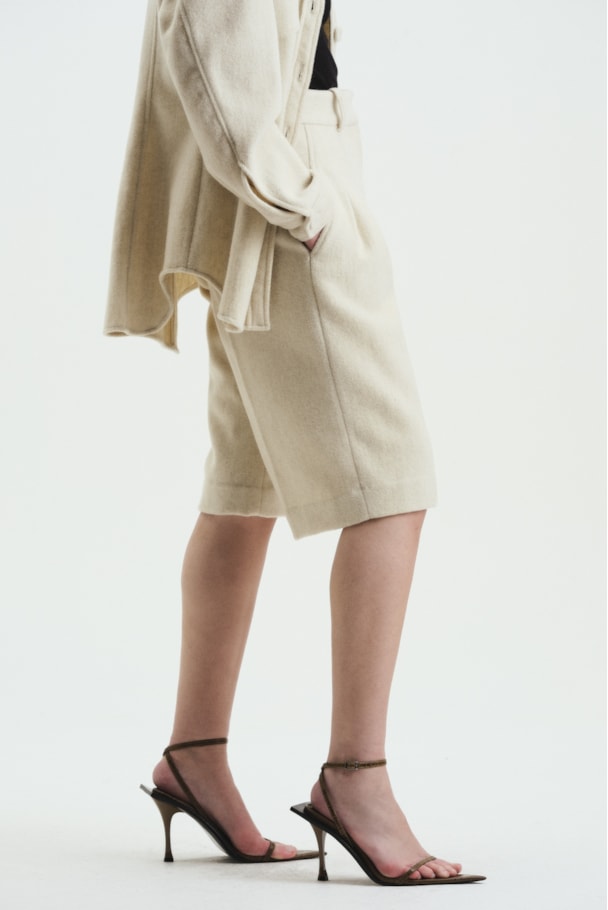 BERMUDA CODA - OFF WHITE