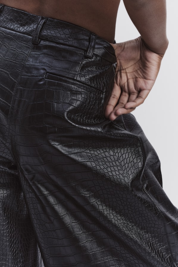 BERMUDA CROCO - PRETO