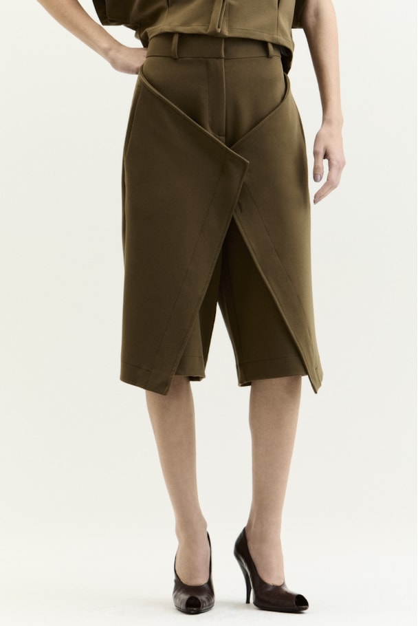 BERMUDA SAIA LÍNEA - MILITAR