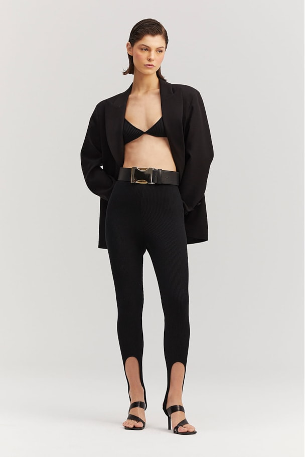 BLAZER BASICO - PRETO
