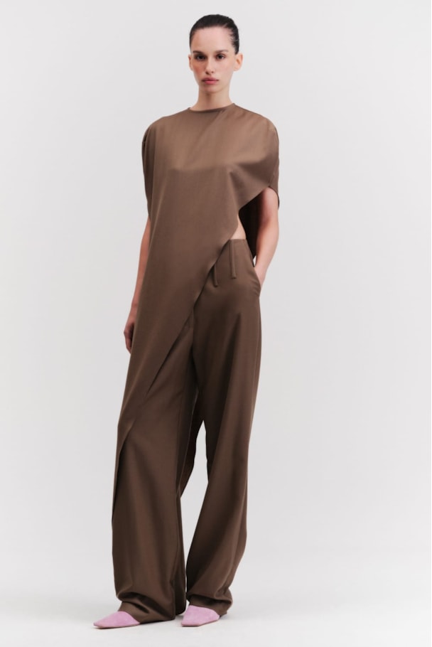 BLUSA CAPA ÉLAN - CAPUCCINO