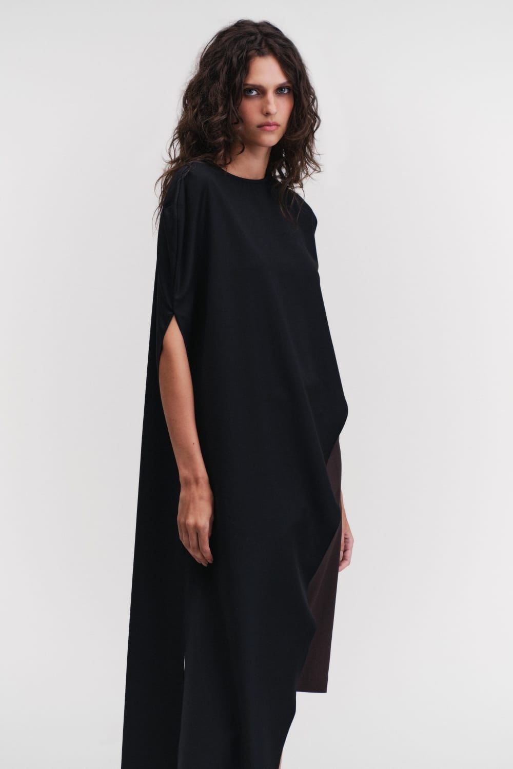 image_bcebc92d-e8db-40c2-919f-ff8f47bf5223