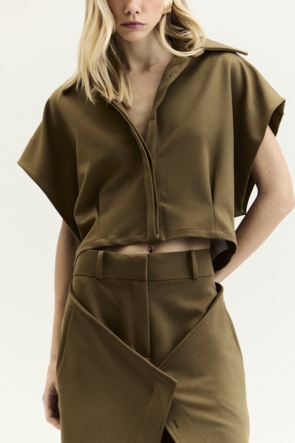 BLUSA LÍNEA - MILITAR