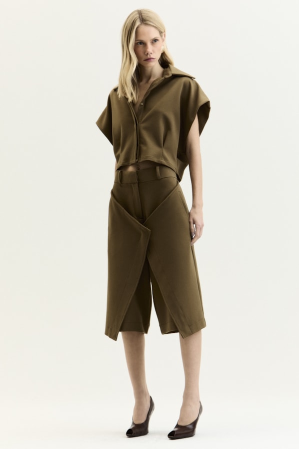 BLUSA LÍNEA - MILITAR