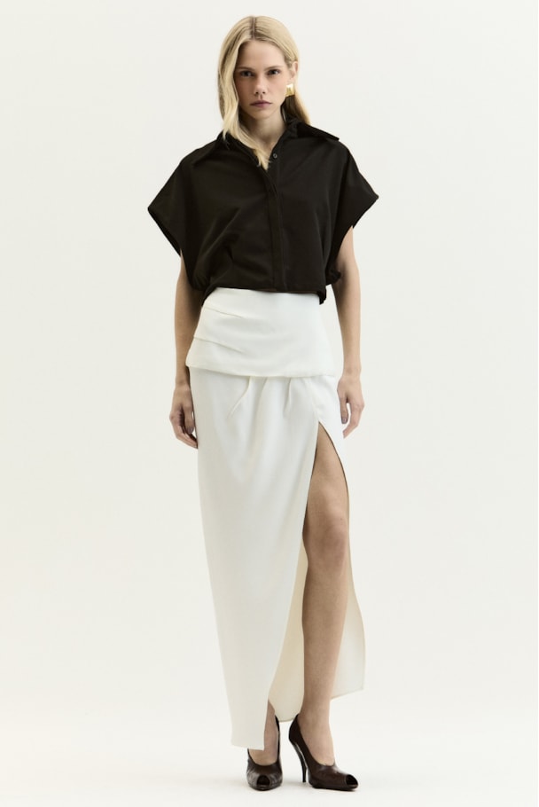 BLUSA LÍNEA - PRETO