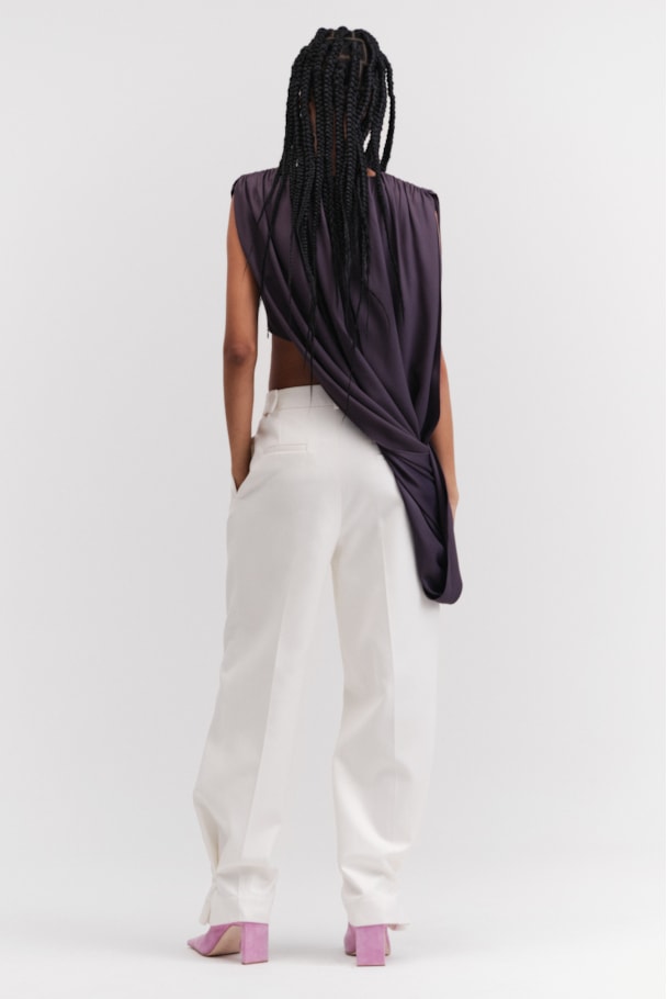 BLUSA TAHL - CINZA CHUMBO