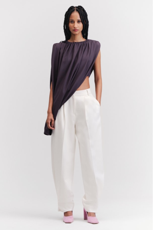 BLUSA TAHL - CINZA CHUMBO