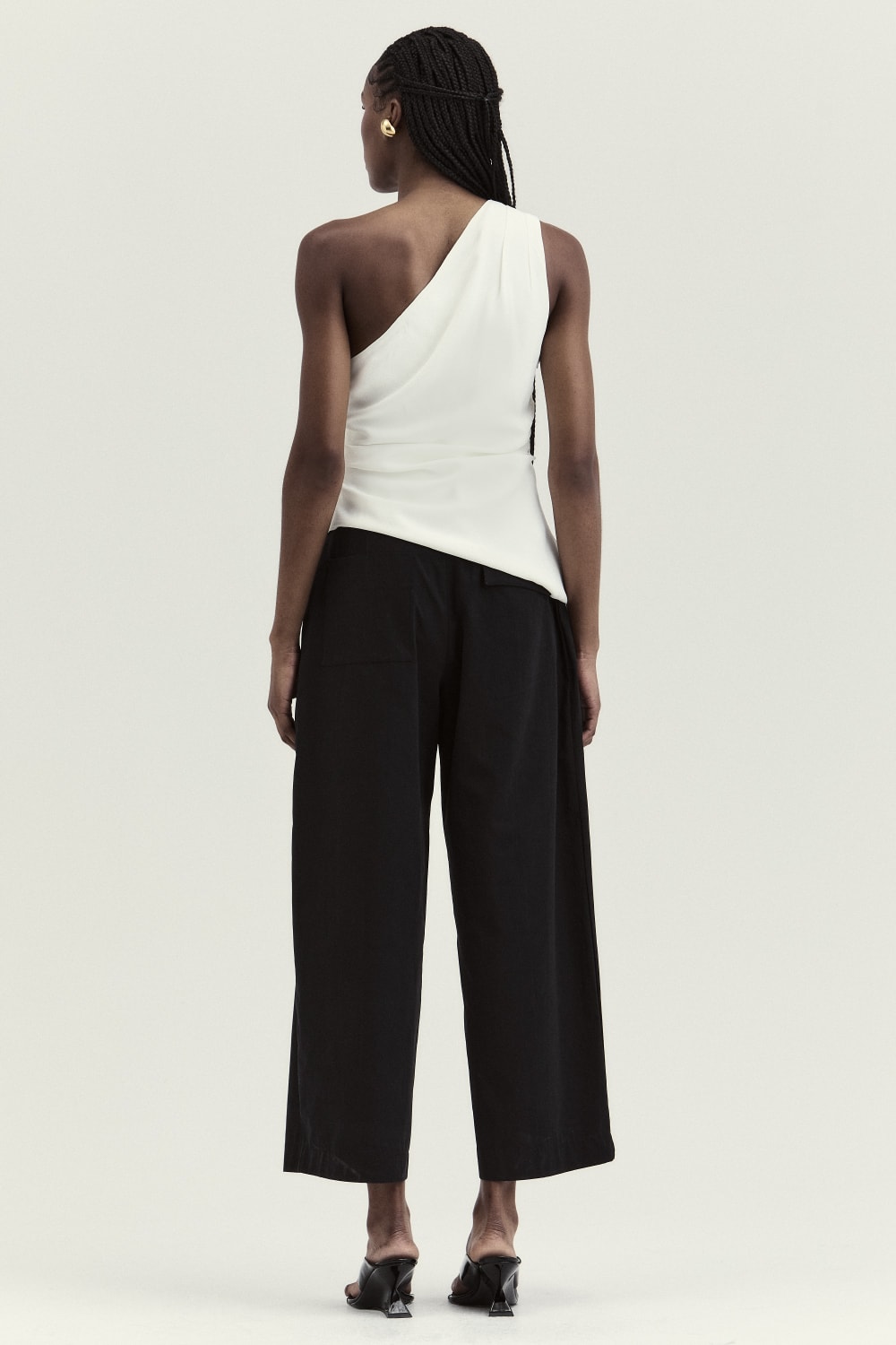 image_9a407b5f-d726-4117-8f46-a17ead85a89c