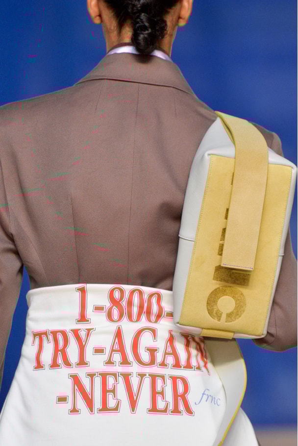 BOLSA CORA - CINZA CLARO/ AMARELO