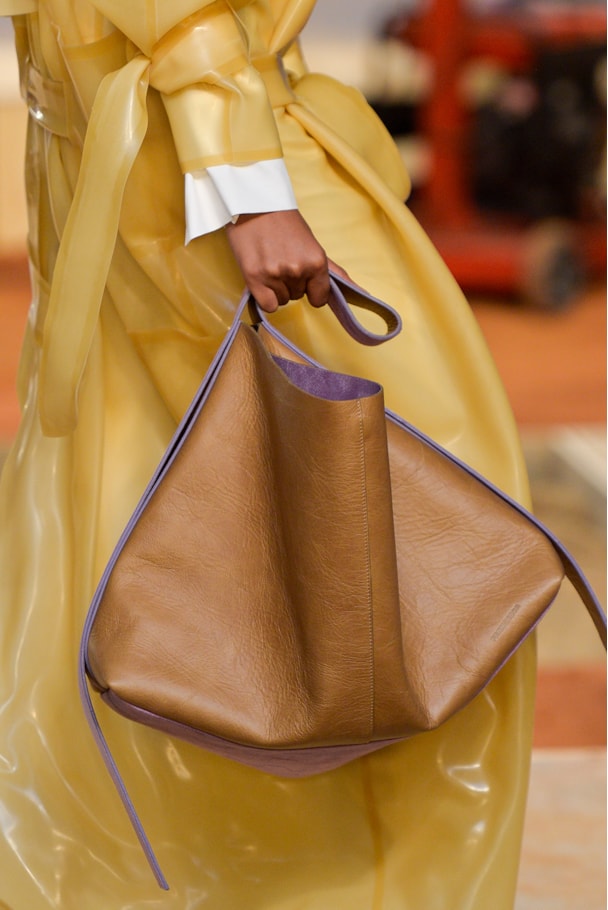 BOLSA MARFA - CARAMELO/AZEITONA