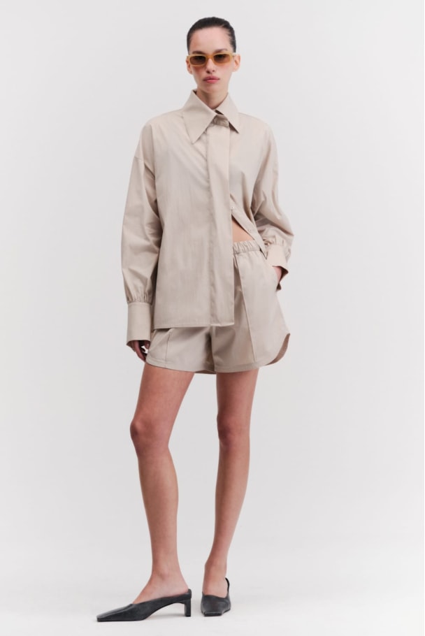 CAMISA DISPLACE - BEGE