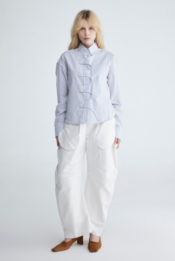 CAMISA VALEN - LISTRADO BRANCO/VERMELHO