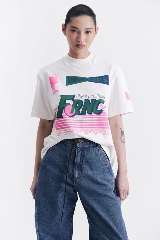 CAMISETA MANGA CURTA INFINITE - BRANCO