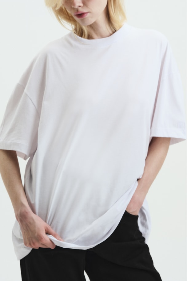 CAMISETA MAX - BRANCO