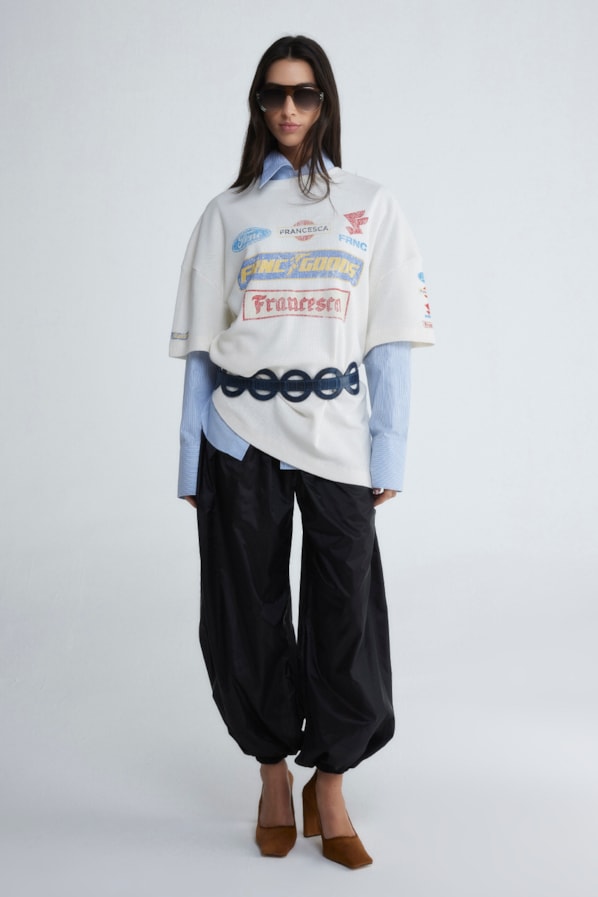 CAMISETA MAX GOODS
                                             - OFF WHITE