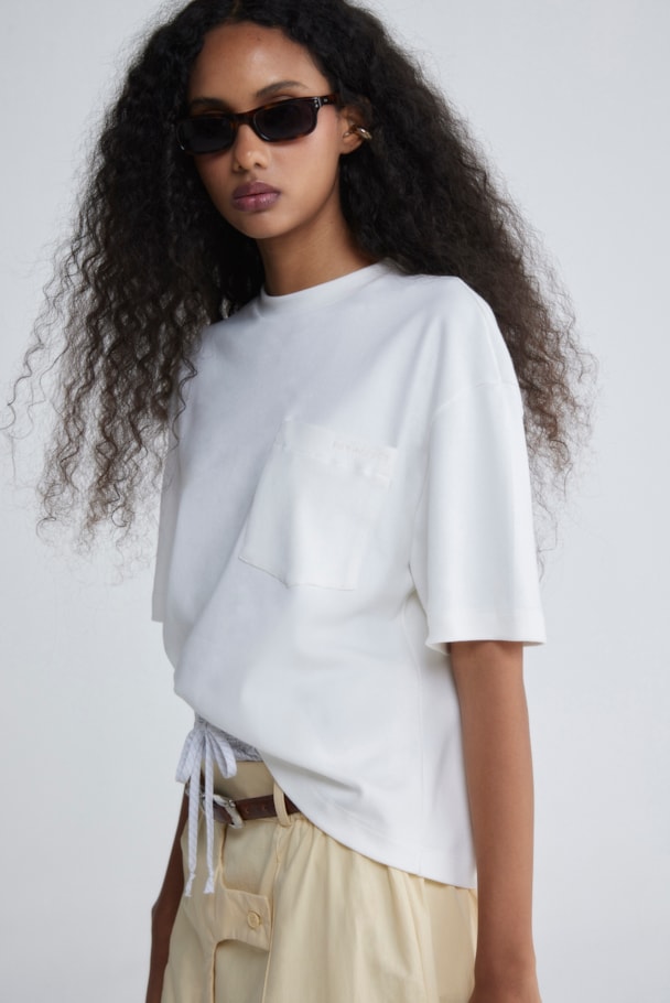CAMISETA POCKET FRNC - OFF WHITE