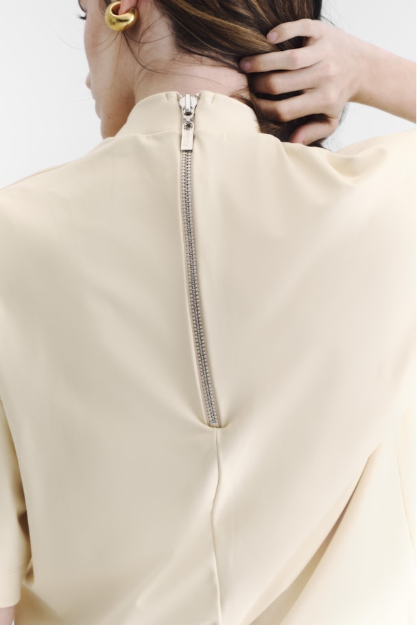 CAMISETA VELL - MANTEIGA