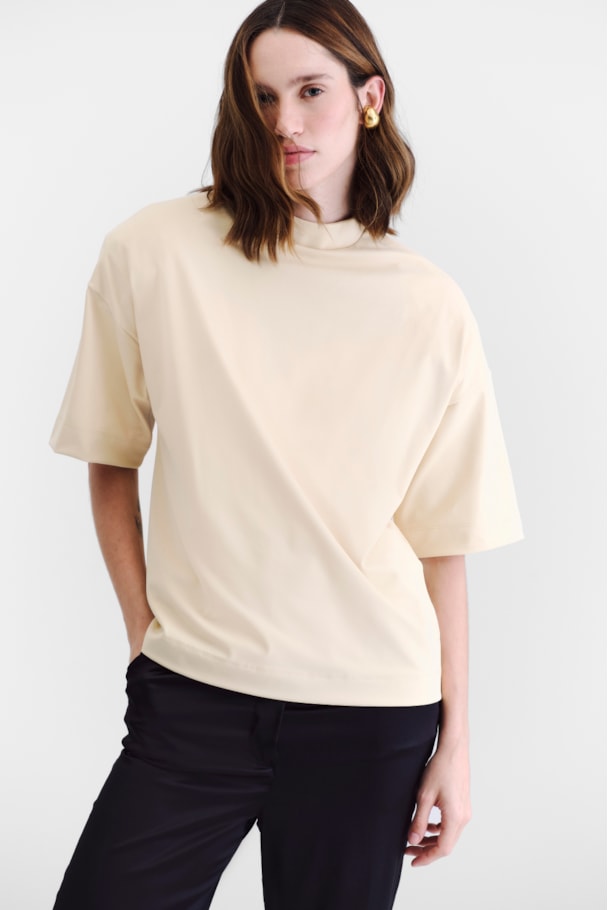 CAMISETA VELL - MANTEIGA