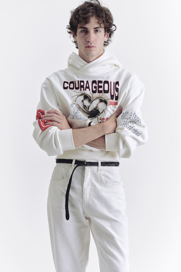 MOLETOM CAPUZ CORAGEOUS - OFF WHITE