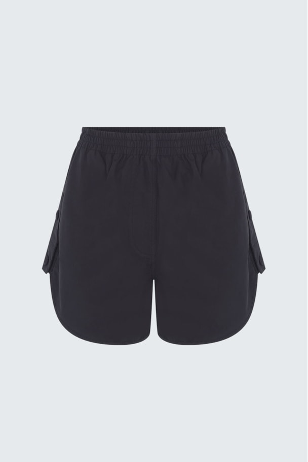 SHORTS CURVA - PRETO