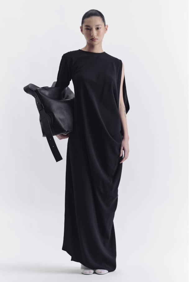 VESTIDO ASSIMÉTRICO NOOK - PRETO