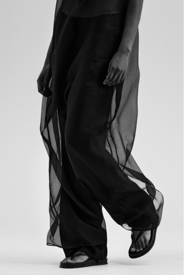VESTIDO LUMEN - PRETO
