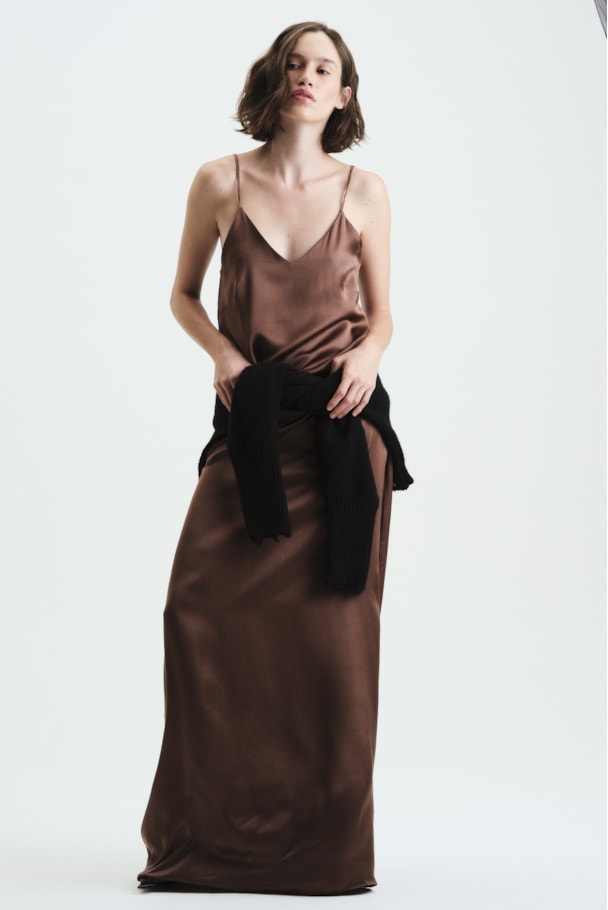 VESTIDO SLIP SATIN - MARROM