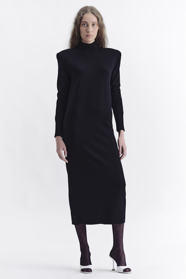VESTIDO TRICOT OMBREIRAS - PRETO